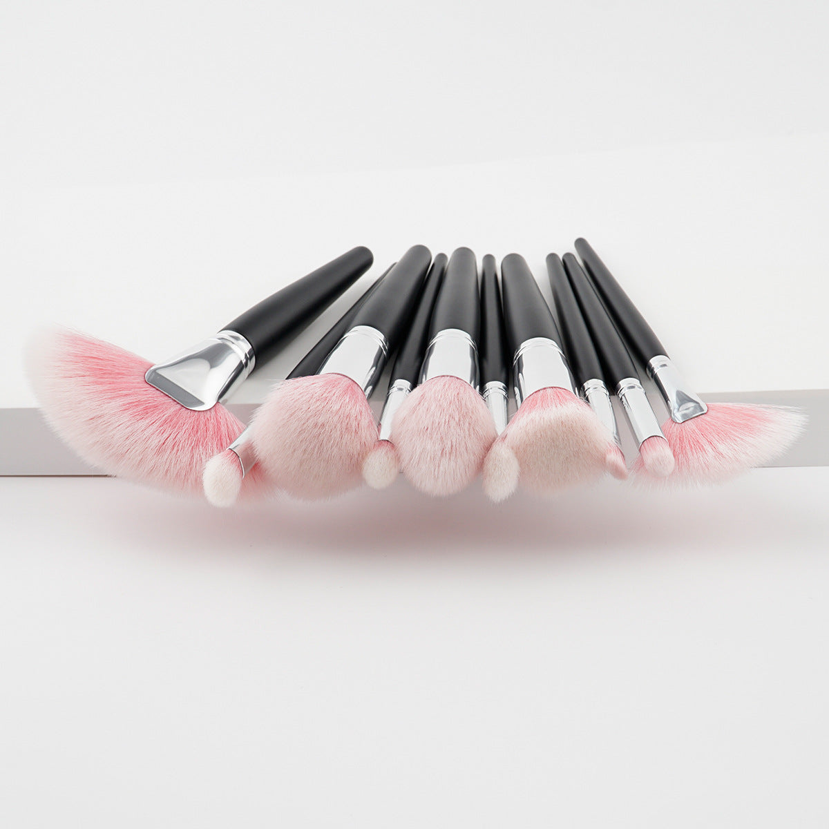 10 beauty makeup brushes